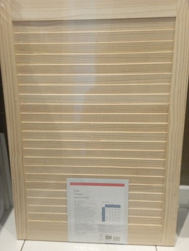 Pine closed louvre door - 2x,
